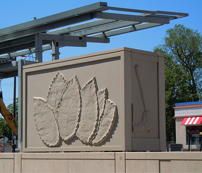 Lexington Parkway Station art